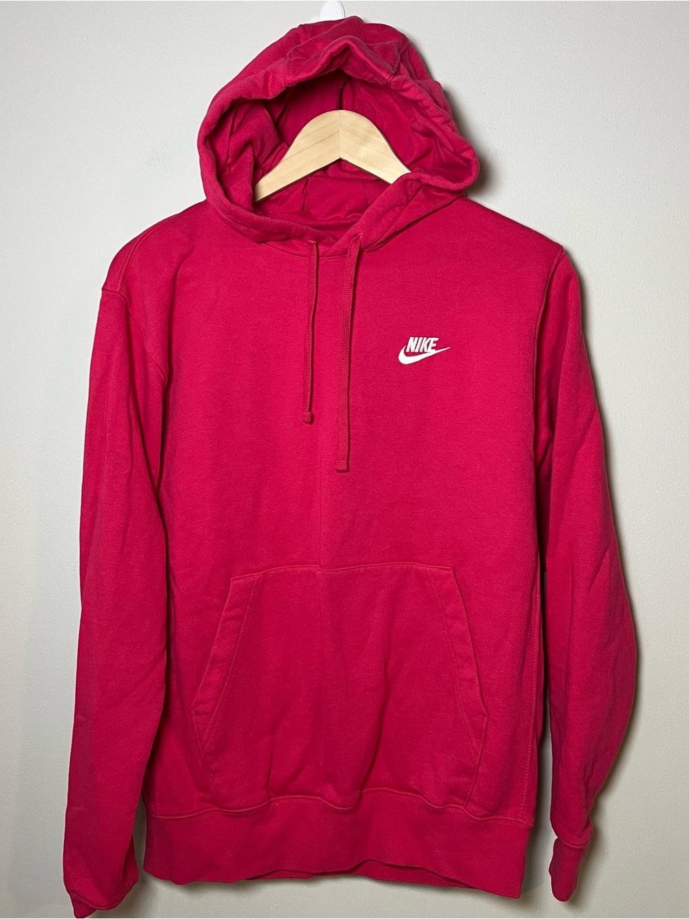 Nike Sportswear Club Fleece Pullover Hoodie Men’s M Pink Rush Sweatshirt